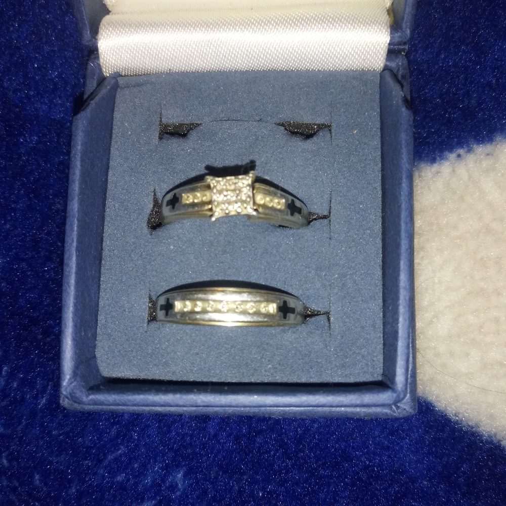 Beautiful Diamond Wedding Set